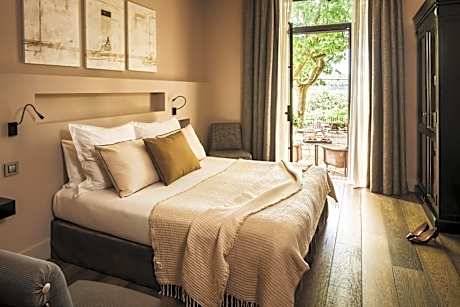 Executive Double Room with Terrace