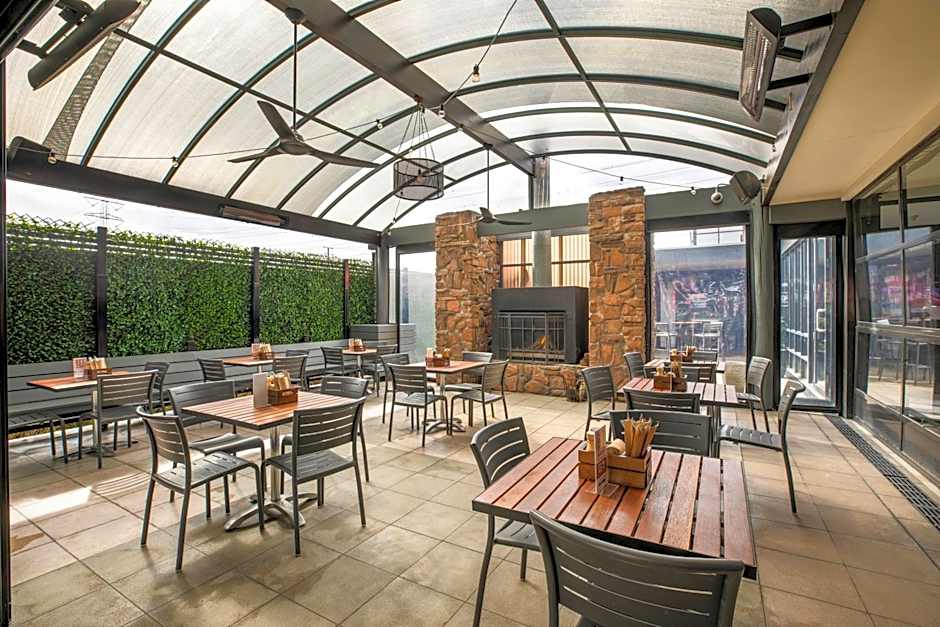 Nightcap at Manhattan Hotel