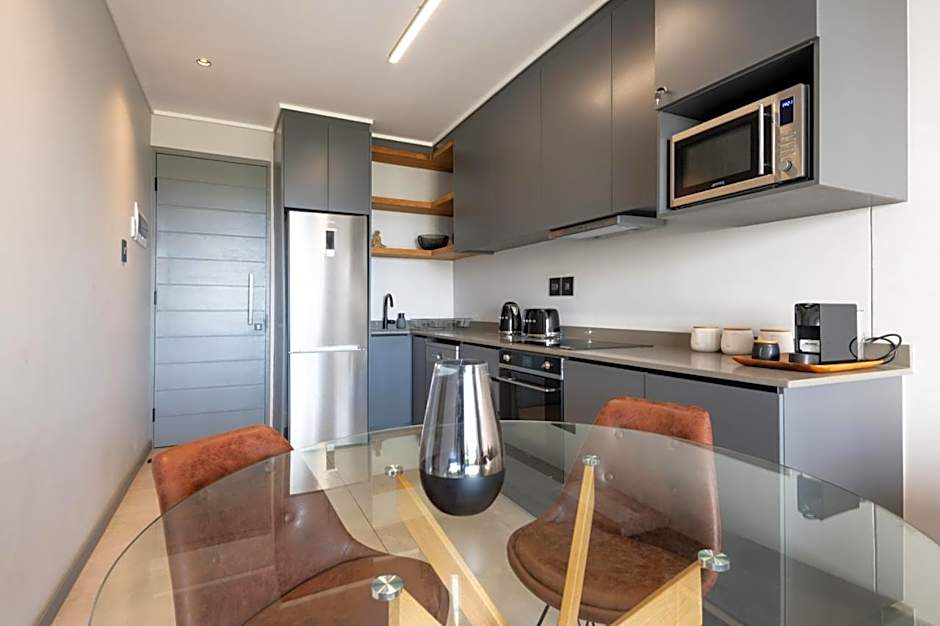 Luxury Bellagio 004 Two Bed with Inverter