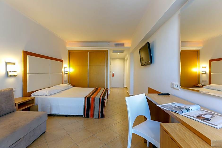 Sun Palace Hotel