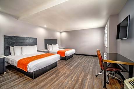 Queen Room with Two Queen Beds