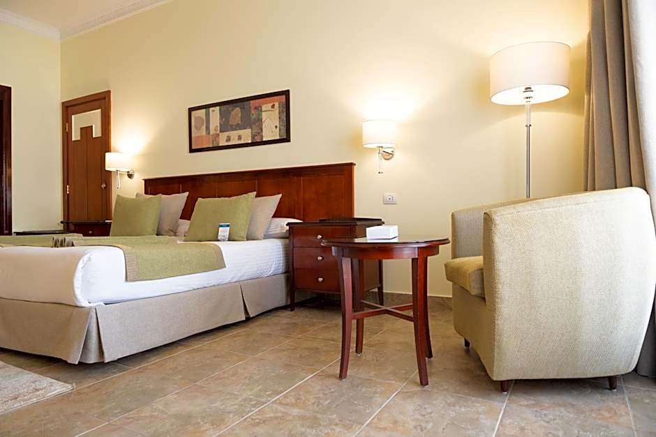 Swiss Inn Plaza Hotel