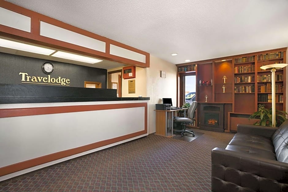 Travelodge Inn & Suites by Wyndham Muscatine