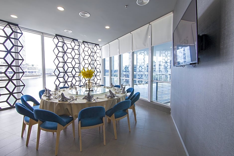 Fraser Place Puteri Harbour