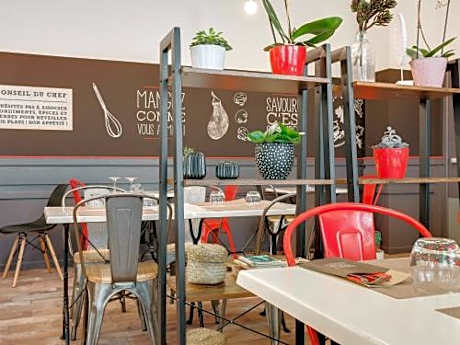 ibis Angers Centre Chateau