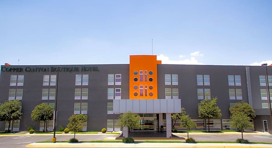 Copper Canyon Boutique Hotel