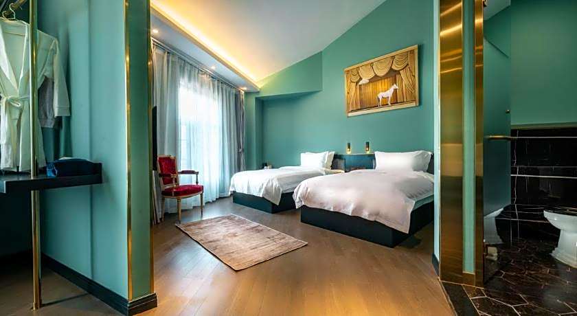 Moon and Chalice Boutique Hotel