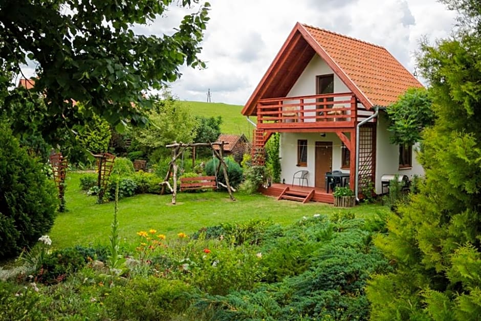 Domki letniskowe "Pod lipą"