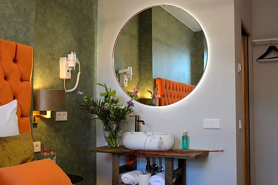 The IF Boutique hotel