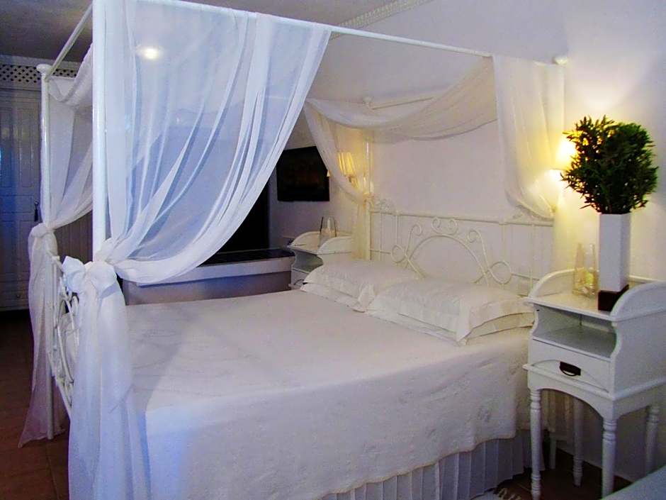 Porto Scoutari Romantic Hotel