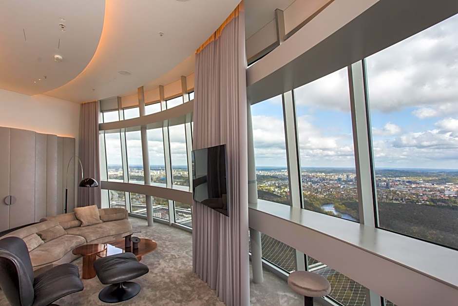 Vilnius TV Tower Apartments DEBESYS