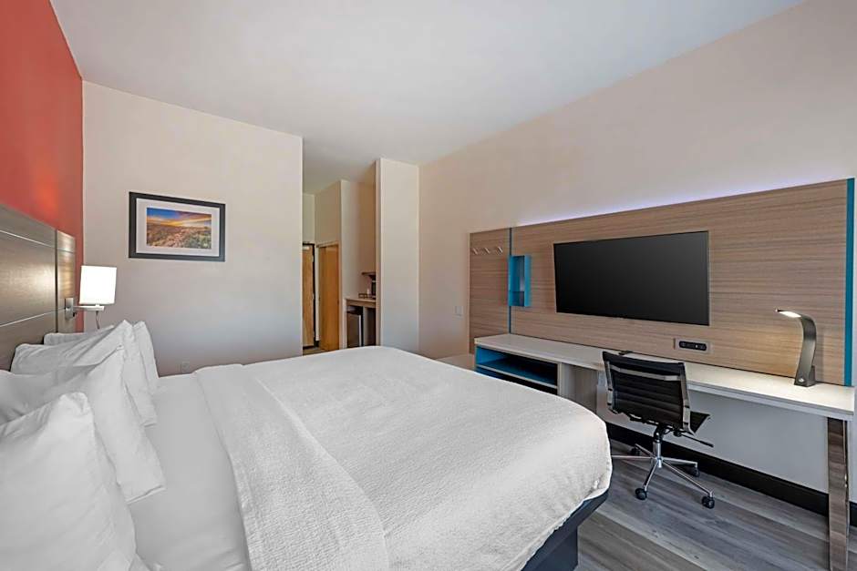 Best Western Plus Executive Residency Carlsbad Hotel