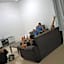 OYO HOME 90769 Flo Inn Homestay Bsi