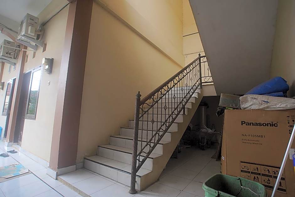 Hotel O Wisma Bunda Syariah Near Man Pinrang