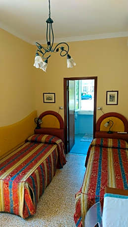 Twin Room with Sea View