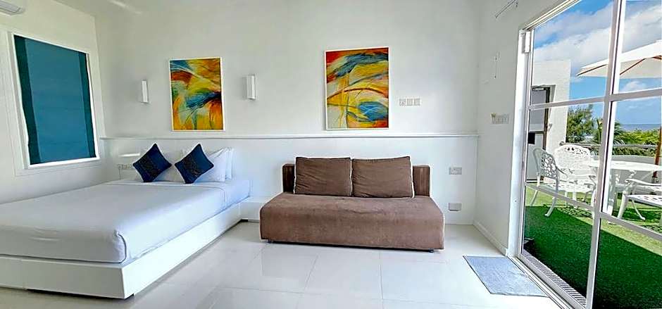 Planktons Beach Hotel