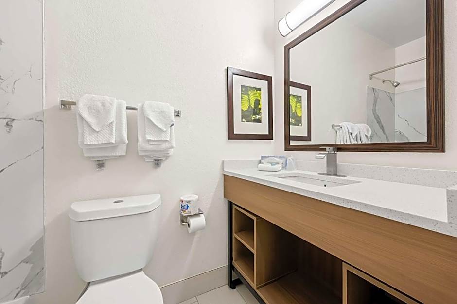 MainStay Suites Raleigh North
