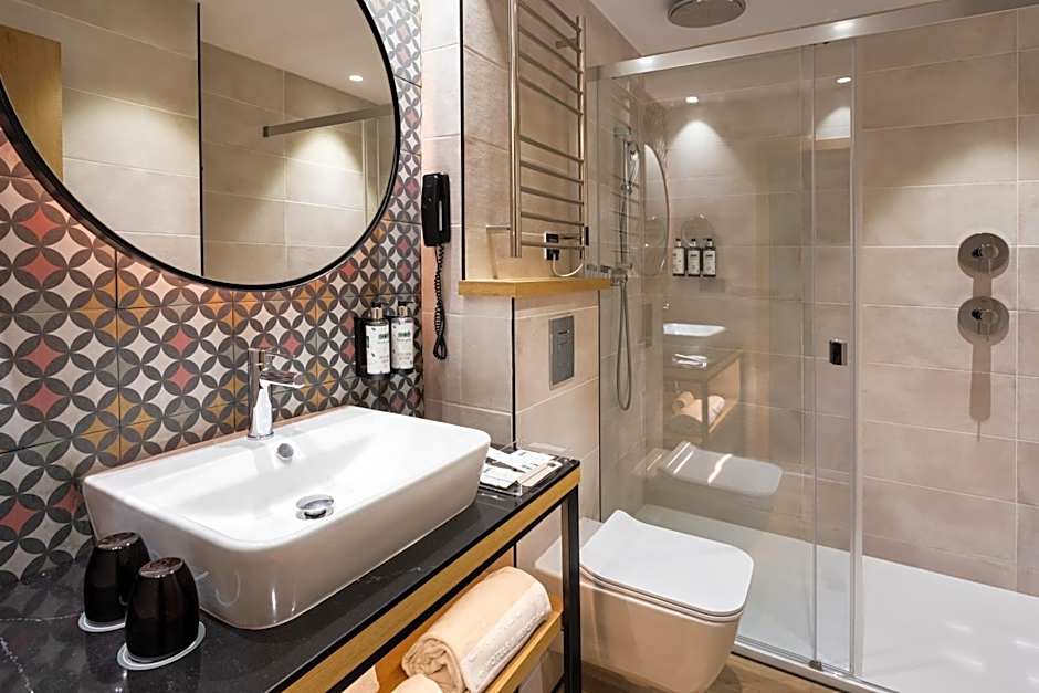 Catalonia Excelsior Hotel