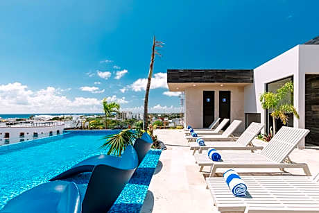 Cozy Studio Pool and Roof Lounge Beach 5 Blocks