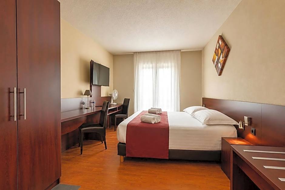 Logis Hotel Center