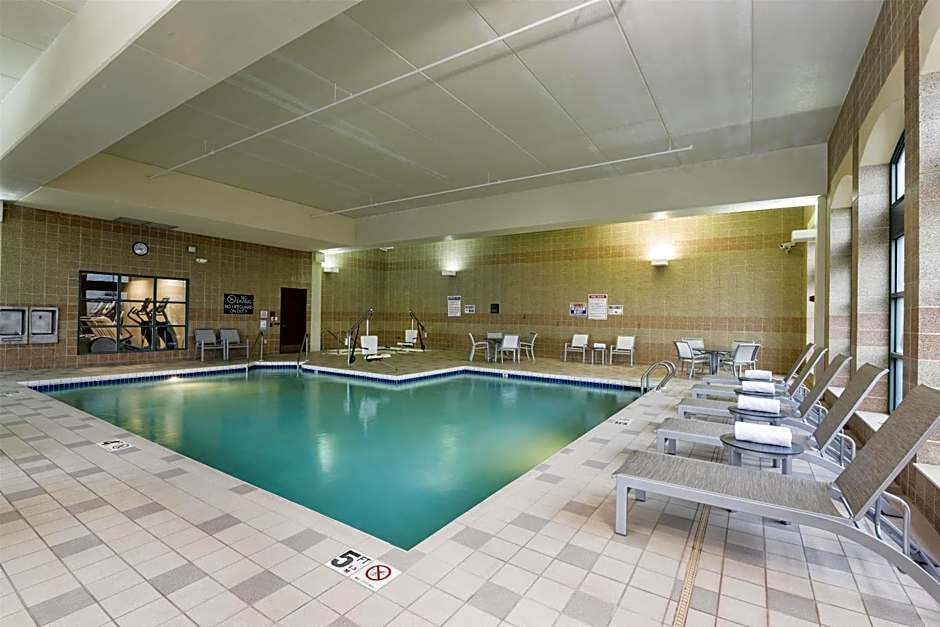 DoubleTree by Hilton Pleasant Prairie Kenosha
