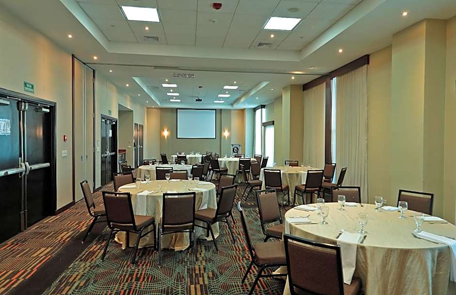 Hotel Dann Carlton Marinn Place Panama Financial District