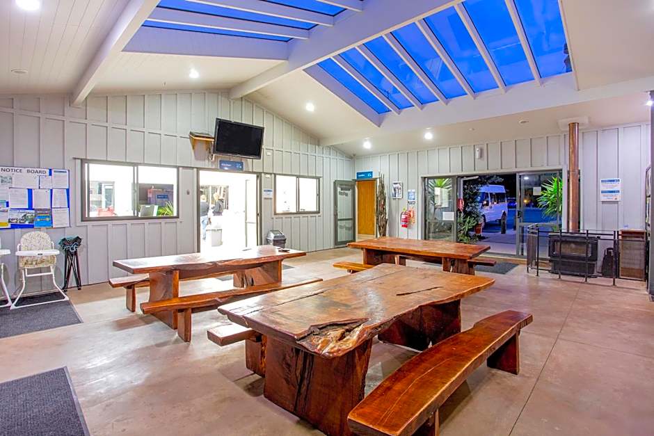 Hot Water Beach TOP 10 Holiday Park