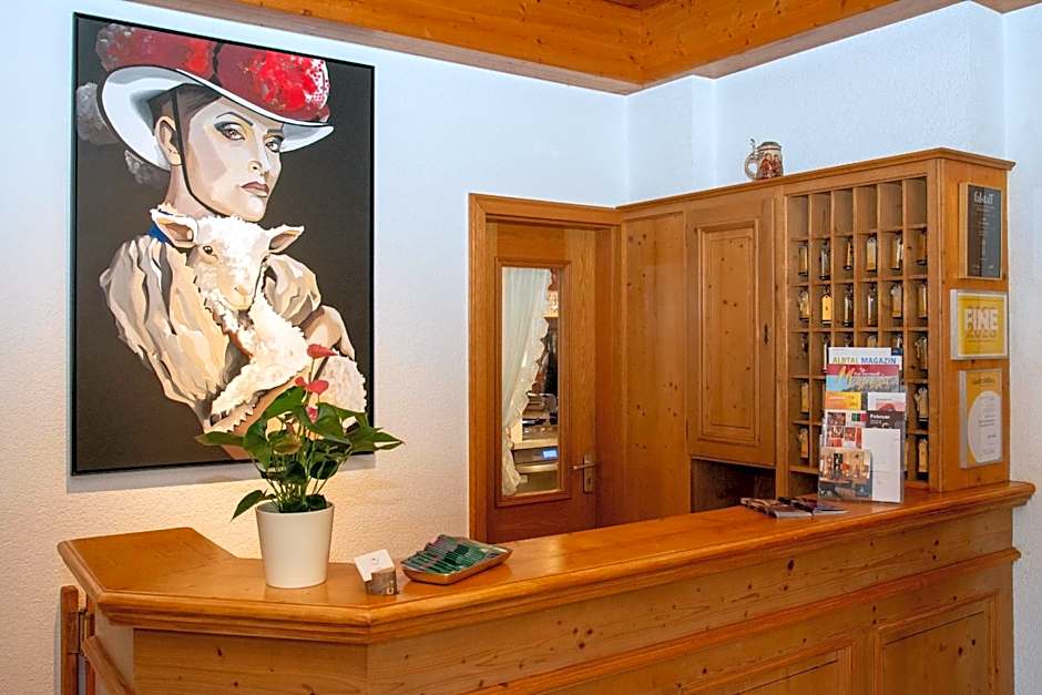 Hotel Restaurant Vinothek LAMM