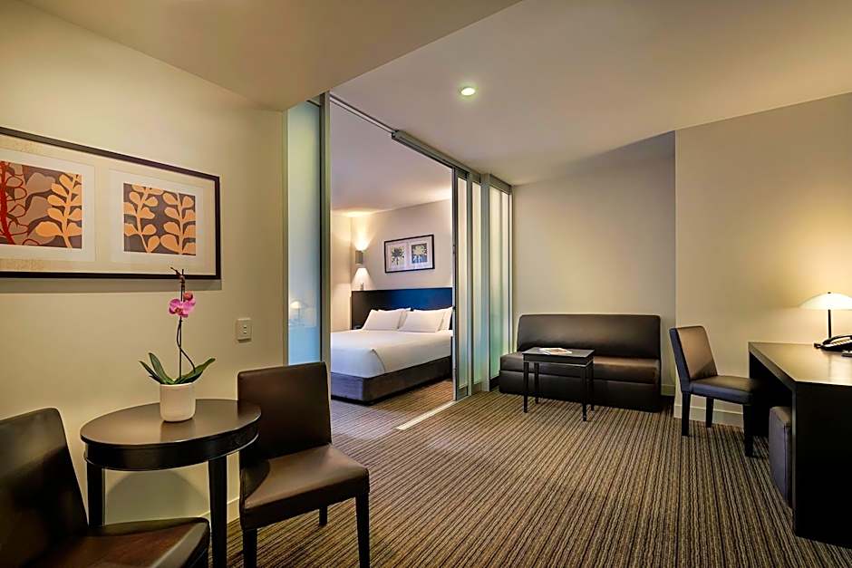 Causeway 353 Hotel