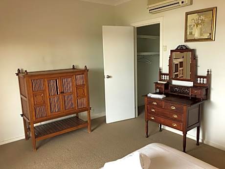 Deluxe Two-Bedroom Suite