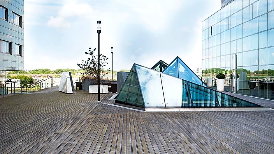 Mövenpick Hotel Amsterdam City Centre