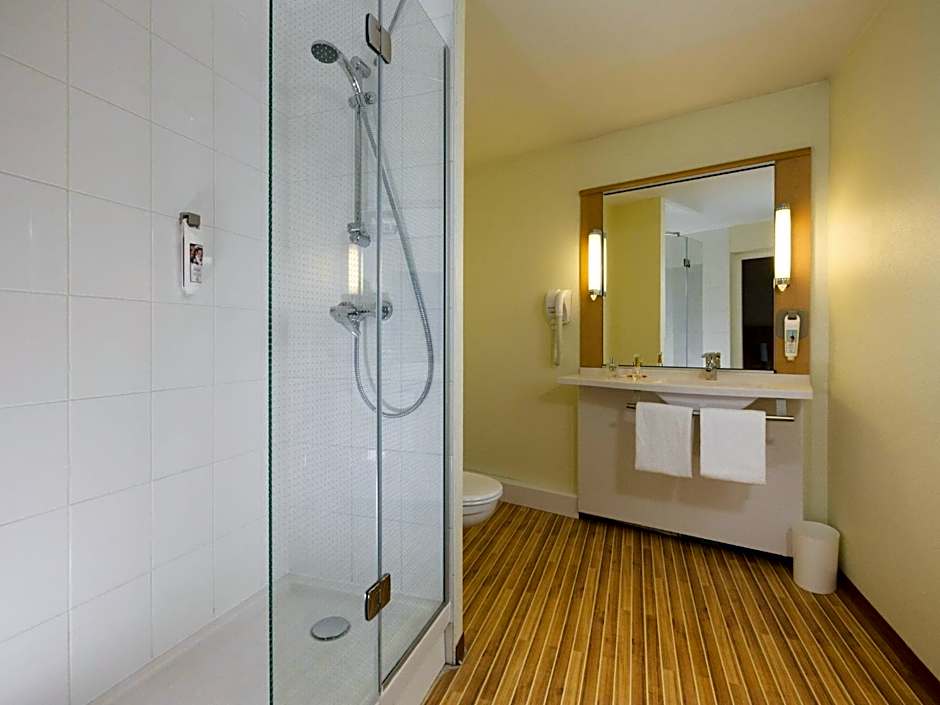 ibis Lille Lomme Centre
