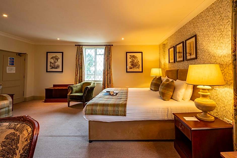 Hadley Bowling Green Inn