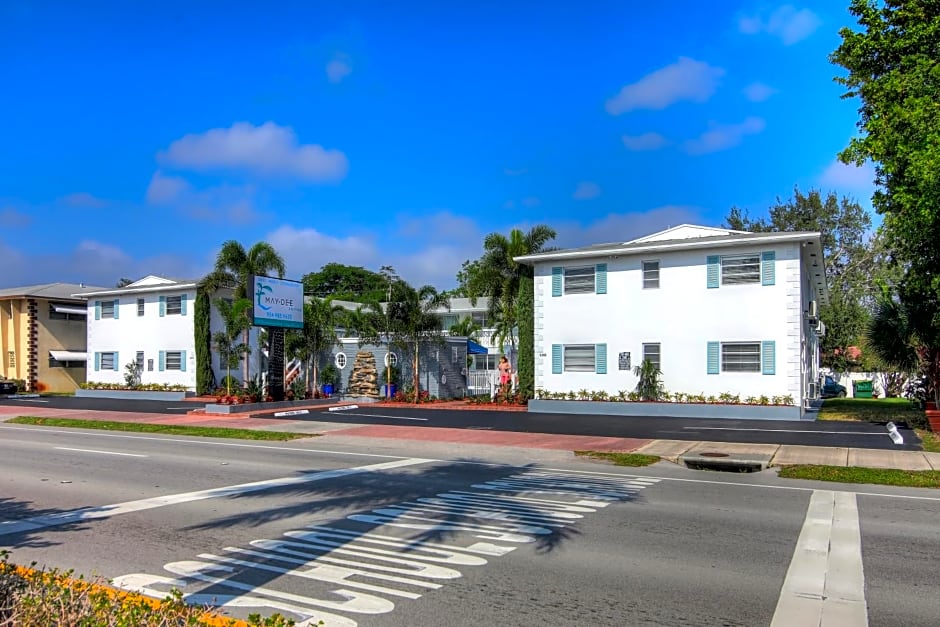 May-Dee Suites in Florida