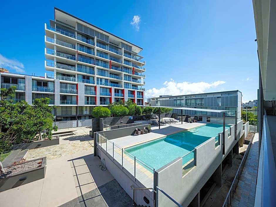 Central Islington Apartments