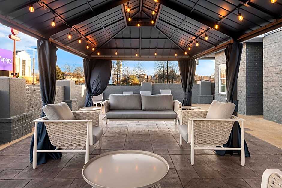 Spark by Hilton Oxford