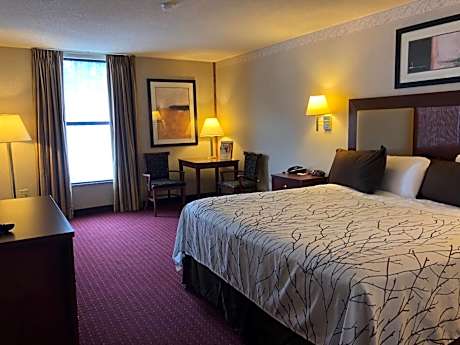 King Room - Non-Smoking