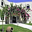 Summerland Hotel