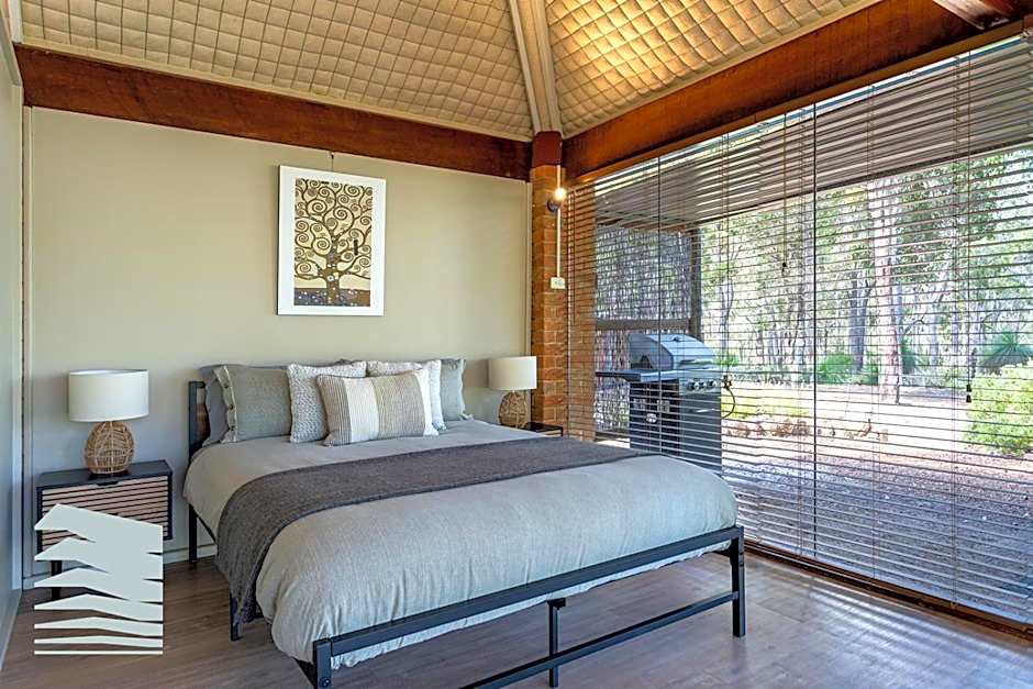 Dunsborough Ridge Retreat