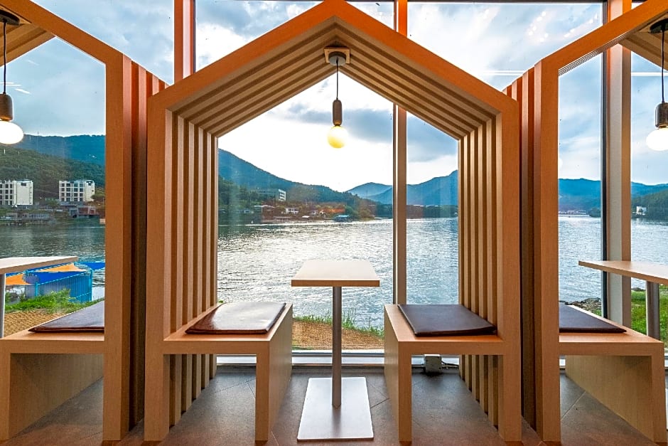 Gapyeong Hotel Suiteian