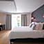 Le 24 Hotel