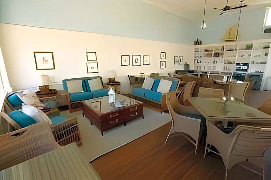 Pavilion Hotel