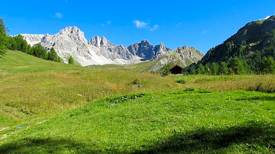 Hotel Garnì Miramonti