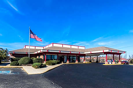Econo Lodge Inn & Suites Conference Center Dublin