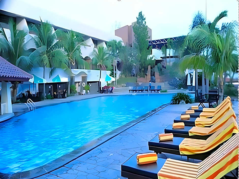 Patra Semarang Hotel & Convention