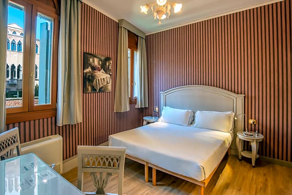 Hotel La Fenice et Des Artistes