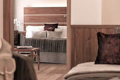 Deluxe Family Suite
