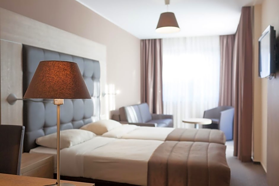 Hotel Villa Royale
