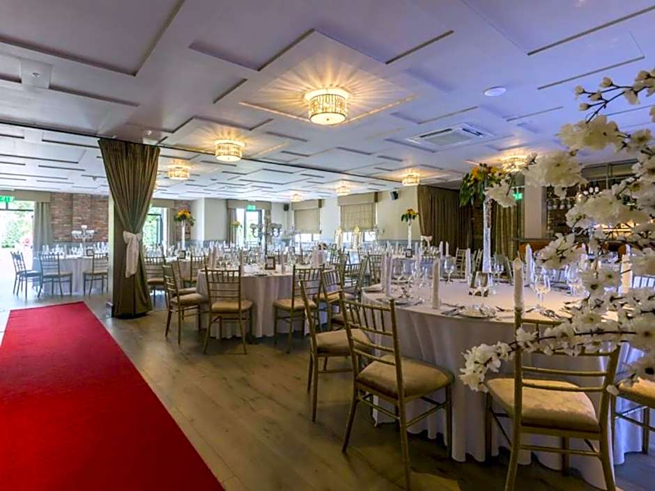 The Village Hotel, Bar and Restaurant