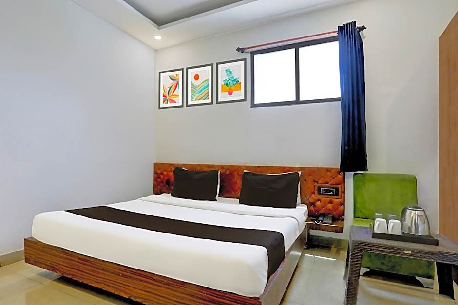 Super Hotel O MP Nagar Near Rachna Tower